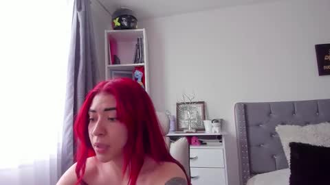  V  online show from October 2025 12:08:02 PM