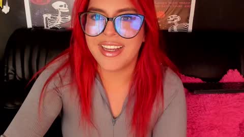 Snapshot of _poison_sweet chatting on December 2024 05:53:02 PM Laura online show from December 2024 05:53:02 PM