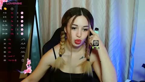 Snapshot of _pretty_cherry_ chatting on October 2025 12:25:02 PM _pretty_cherry_ online show from October 2025 12:25:02 PM