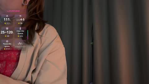  HADLY today day-off see u online 0112  online show from December 2025 02:25:02 PM