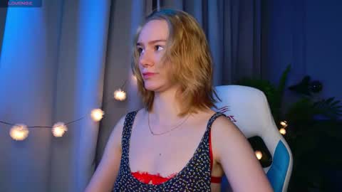 im Amy online show from December 2025 06:11:01 AM