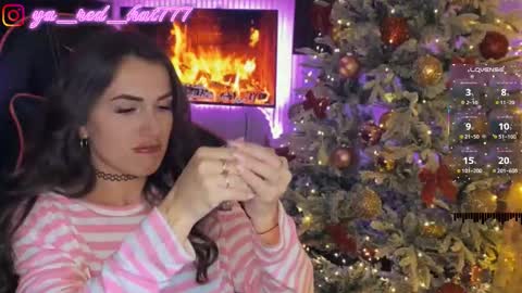 Snapshot of _red_hat_7 chatting on December 2025 05:08:02 PM -RED HAT- online show from December 2025 05:08:02 PM