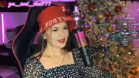 Snapshot of _red_hat_7 chatting on February 2026 06:17:01 PM -RED HAT- online show from February 2026 06:17:01 PM