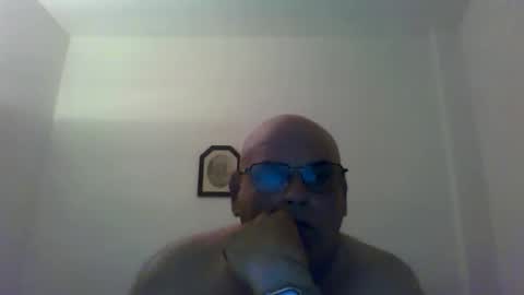 REY online show from May 2026 11:31:02 AM