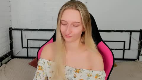 I am Rina online show from January 2025 12:30:01 PM