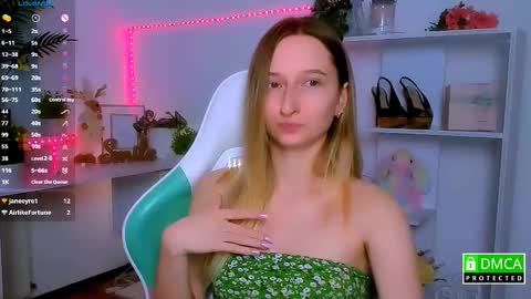 I am Rina online show from December 2025 07:06:02 AM