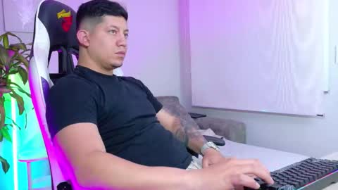 Roberto online show from February 2026 12:23:02 PM