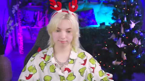 Rock stone online show from December 2024 07:35:02 AM