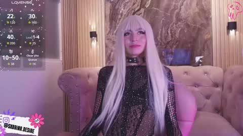 Sabrina online show from November 2025 09:15:02 PM