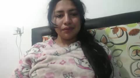 _samarahot online show from November 2025 03:06:02 AM