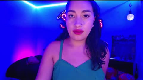  SantaLove  online show from February 2025 10:00:02 PM