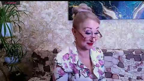 Sara online show from March 2026 10:43:01 AM