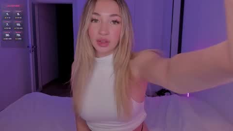 Kat online show from November 2025 06:17:01 PM