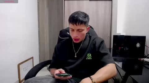 Snapshot of _sexy_jack chatting on January 2025 05:05:01 AM Juan Pablo-independent model online show from January 2025 05:05:01 AM