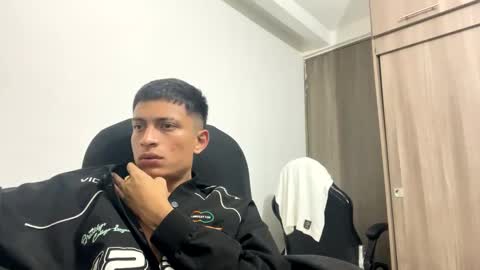 Snapshot of _sexy_jack chatting on February 2025 06:56:02 AM Juan Pablo-independent model online show from February 2025 06:56:02 AM