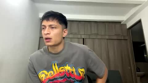 Juan Pablo-independent model online show from February 2026 05:45:01 AM