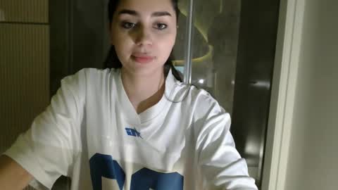 _shynikki online show from May 2026 04:40:01 AM
