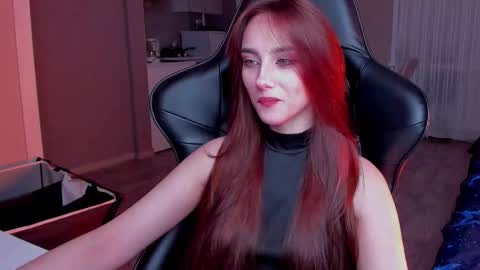 _silverdream online show from November 2025 09:42:02 PM