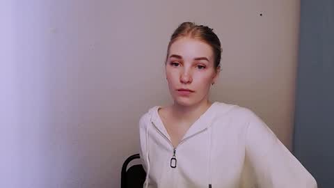 Snapshot of _snow_queen__ chatting on March 2026 11:38:02 AM Rachel online show from March 2026 11:38:02 AM