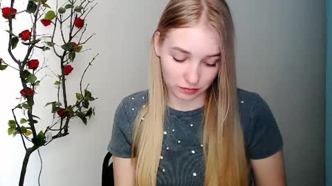 Rachel online show from April 2026 01:41:01 PM