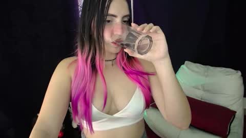 Snapshot of _sofiapink chatting on January 2026 07:11:01 PM Sofia online show from January 2026 07:11:01 PM