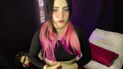 Snapshot of _sofiapink chatting on February 2026 06:57:02 PM Sofia online show from February 2026 06:57:02 PM