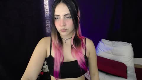 Snapshot of _sofiapink chatting on February 2026 07:34:02 PM Sofia online show from February 2026 07:34:02 PM