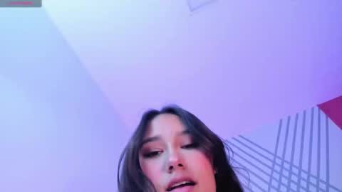 Sophie  online show from September 2025 07:08:01 PM