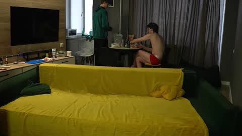 OLIVERpvt is open online show from February 2026 12:57:02 PM