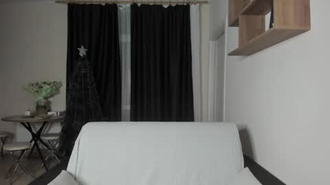 Snapshot of _stager_ chatting on December 2024 03:37:01 AM MARKPVT IS OPEN online show from December 2024 03:37:01 AM