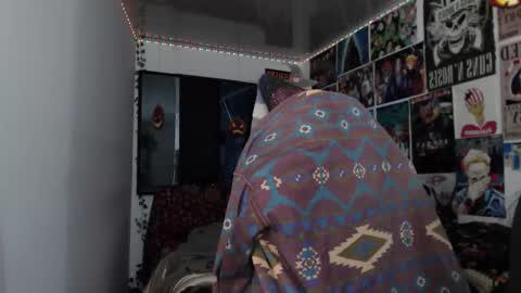 Snapshot of _succubowie_ chatting on October 2025 11:03:02 PM Succubowie  online show from October 2025 11:03:02 PM