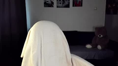  Sunpuddle online show from January 2025 02:55:01 AM