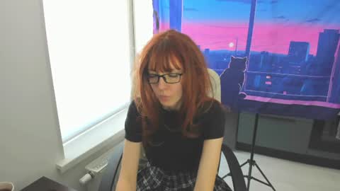 Snapshot of _suunbeam_ chatting on June 2026 05:21:02 AM Sun online show from June 2026 05:21:02 AM