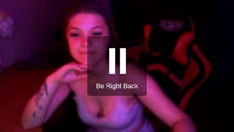 Mari online show from June 2026 07:02:02 PM