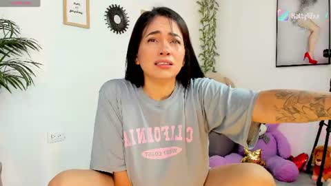 Snapshot of _sweet_kitty1 chatting on June 2026 01:32:02 PM online show from June 2026 01:32:02 PM