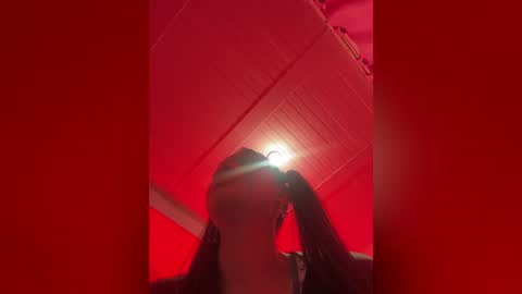 Snapshot of _sweet_vict0ria1 chatting on March 2026 02:05:02 AM 0900 p.m a 0500 a.m Colombia time UTC -5 online show from March 2026 02:05:02 AM