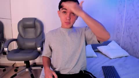 Snapshot of _taylorblack chatting on February 2026 11:39:01 AM _taylorblack online show from February 2026 11:39:01 AM