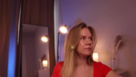 Annie online show from March 2025 01:37:01 AM