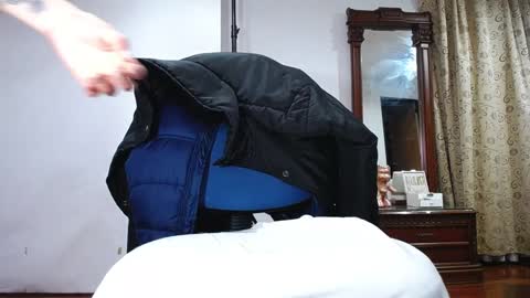 Snapshot of _the_dark_side_of_the_moon_ chatting on December 2024 03:27:02 AM _the_dark_side_of_the_moon_ online show from December 2024 03:27:02 AM