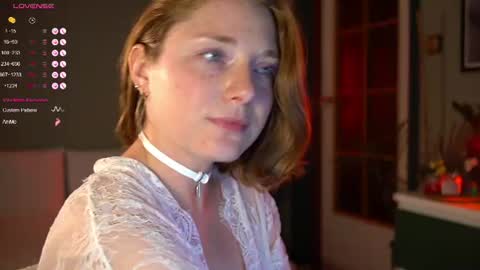 Snapshot of _the_sun_ chatting on July 2026 07:32:01 PM Evi online show from July 2026 07:32:01 PM