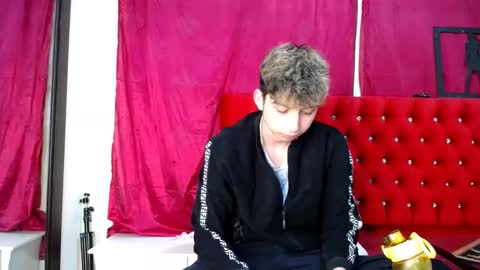Thomas online show from March 2025 07:08:02 AM