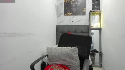 tinny online show from January 2026 12:43:02 PM