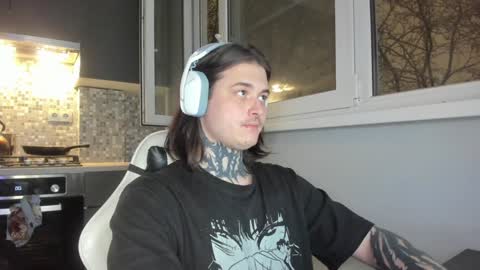 _torfin_ online show from December 2024 09:24:02 PM