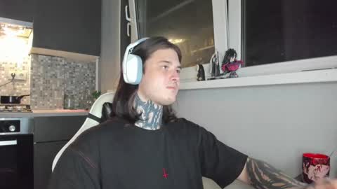 _torfin_ online show from March 2025 09:00:02 PM