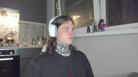 _torfin_ online show from March 2025 03:39:01 AM