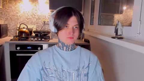 _torfin_ online show from February 2026 09:36:02 PM