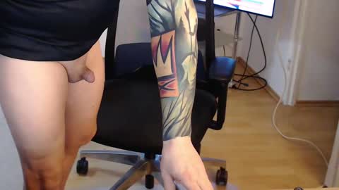 _trythis_ online show from December 2025 07:03:02 AM