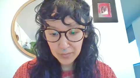 _tutti_frutti_ online show from December 2025 11:00:02 PM