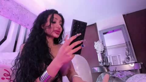 valeria jade online show from March 2025 08:45:01 AM