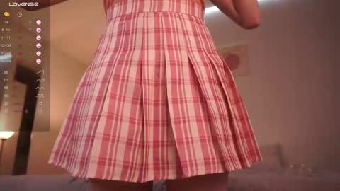 Viola online show from February 2025 11:05:01 PM